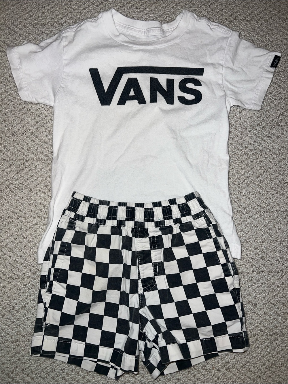 2T Boys Vans White Logo Tee with Black & White Checker Shorts Set